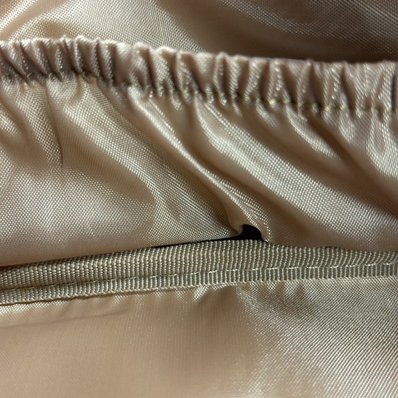 Large Capacity Travel Makeup Bag,Waterproof Portable Travel Cosmetic Bags - Picture 11 of 11